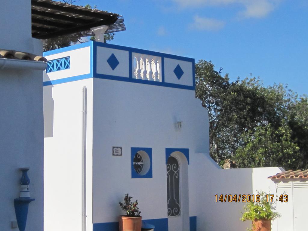 Quinta Da Fonte Em Moncarapacho Hotel Exterior photo